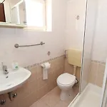 בית הארחה And With Parking Space Mandre, Pag - 6309 3*