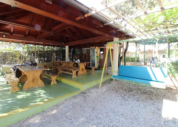 And With Parking Space Mandre, Pag - 6309 Konukevi