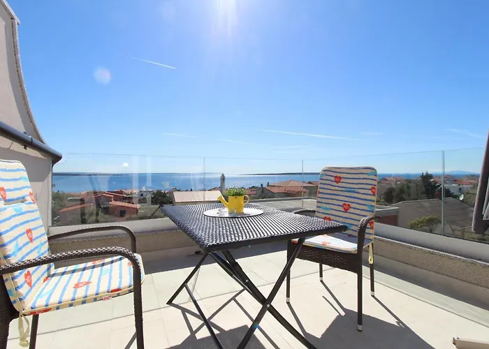 And With Parking Space Mandre, Pag - 6309 Konukevi